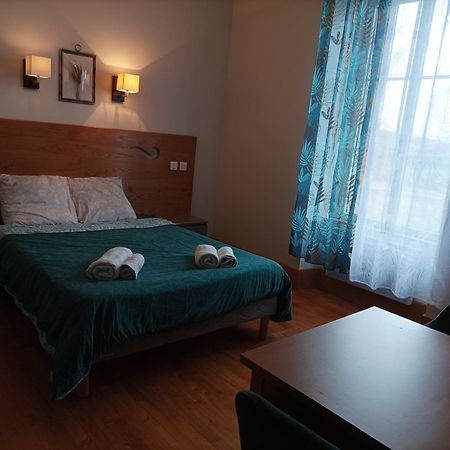 Auberge De Mourjou Eksteriør bilde